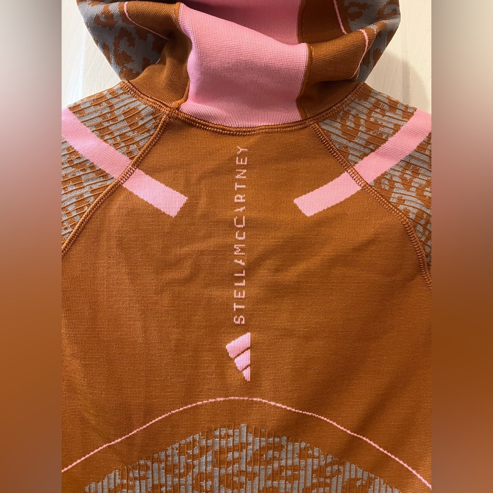 Stella McCartney Brown and Pink Rib Knit Ski Workout Hoodie - Picture 5 of 6